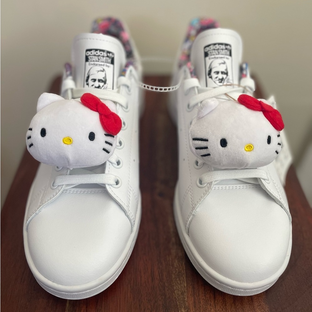 Adidas Stan Smith Hello Kitty and Friends Women's Shoes HP9656 size 8 - Picture 4 of 8